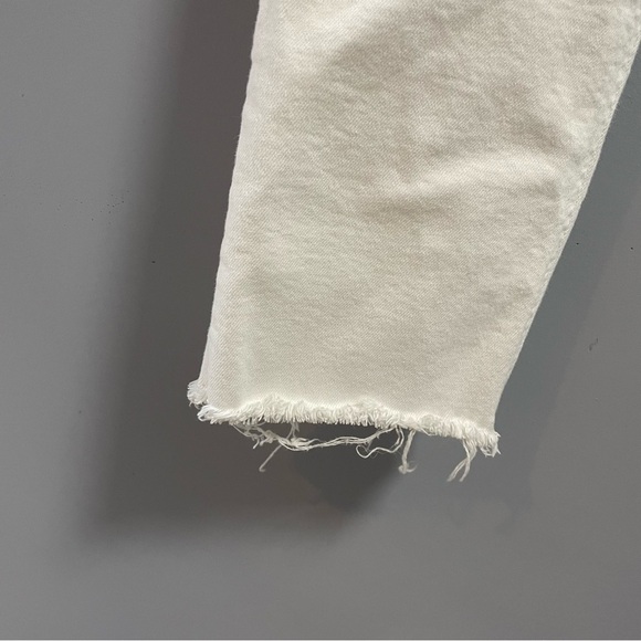 Denim Forum - The Arlo High Rise Straight Jean - Picture 4 of 10